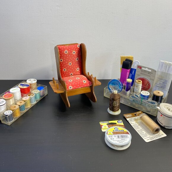 Sewing rocking Chair With Pin Cushion, Threads and Tools, Sewing Thread Holder - Picture 8 of 10